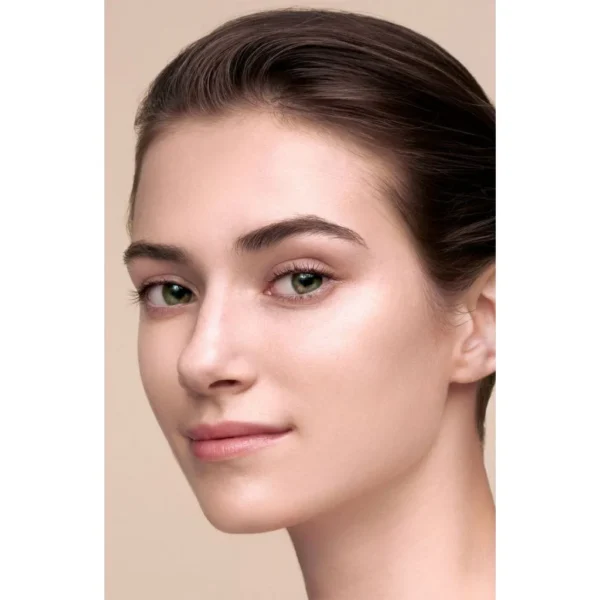 CLE DE PEAU Radiant Cushion Foundation