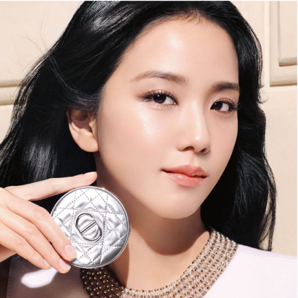 DIOR Forever Glow Luminizer Highlighter