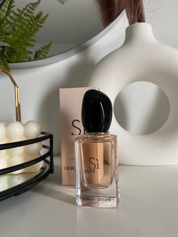 SI GIORGIO ARMANI parfume