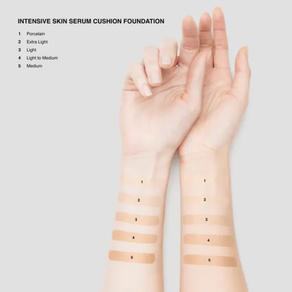 default_IMAGE04_H7JW_b21fdd3d4cfb5583d8d54fdbc89bf07df4ed5254_1737527751255 BOBBI BROWN Intensive Skin Serum Cushion Foundation SPF 40 PA++++ (Prefill) • 12g