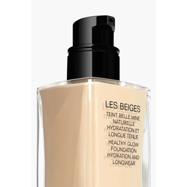 CHANEL Les Beiges Foundation